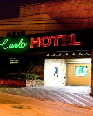 HOTEL Don Carlo