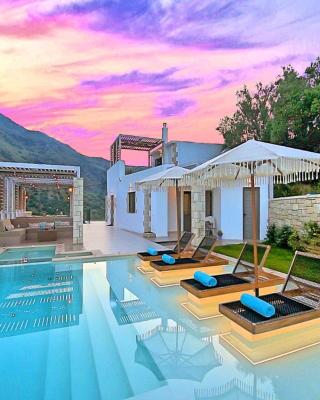 Blue Lake Villa Heated Pool