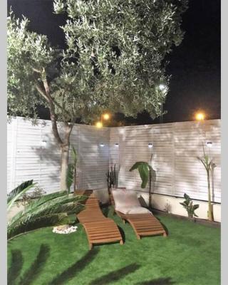 Chill out ground floor apartm +private garden+WIFI