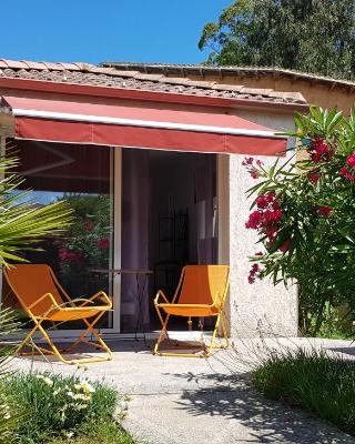 Chambre d'hôte Kalango proche de la plage-Piscine