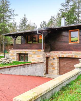 Gorgeous Home In Merzalben With Wifi