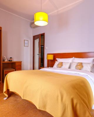 Dolce Vianna - City Centre Rooms