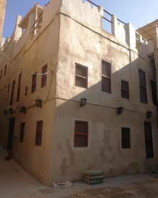 Al Hamra Old House