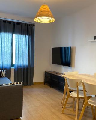 Apartments Sant Lluis CENTER, 2 min walk from the sea