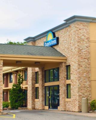 Days Inn by Wyndham Wayne