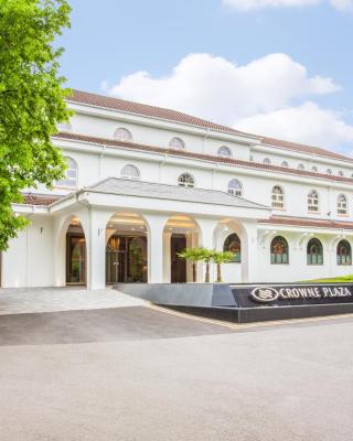 Crowne Plaza Gerrards Cross by IHG