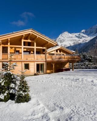 Chalet Isabelle Mountain lodge 5 star 5 bedroom en suite sauna jacuzzi