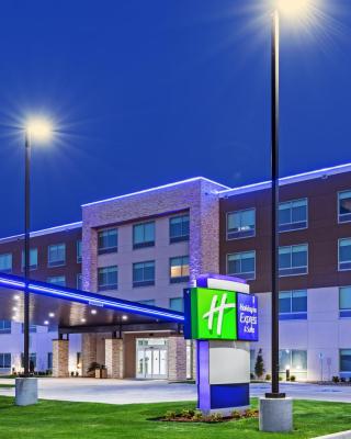 Holiday Inn Express & Suites - Parsons, an IHG Hotel