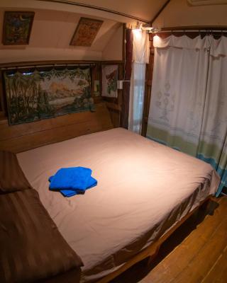 Good Life Dacha Wellness Homestay