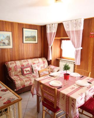 Lo Stambecco Holiday Apartment - Affitti Brevi Italia