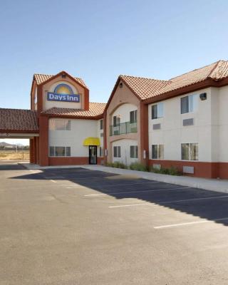 Days Inn by Wyndham Phoenix North