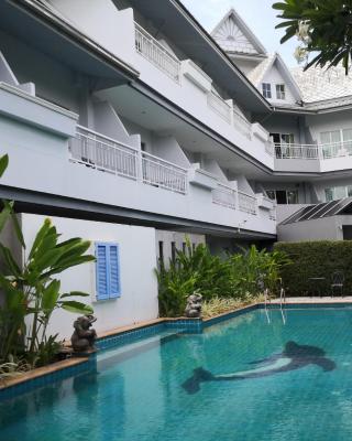 Baan Suksiri Hotel