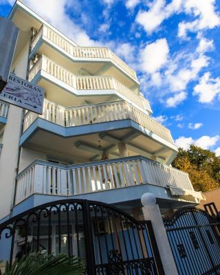 Guest house Perović