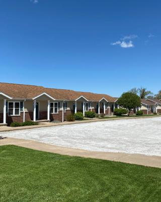 Nauvoo Vacation Condos and Villas