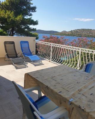 Apartments Galeb