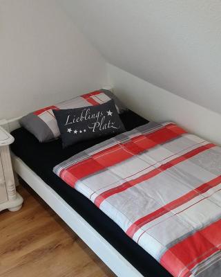 Privates Einzelzimmer bei der Weser-Ems-Halle