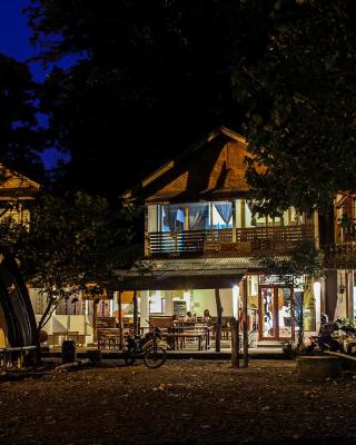 BK Homestay, Batukaras