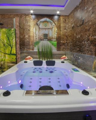 LA VEGUILLA DELUXE JACUZZi