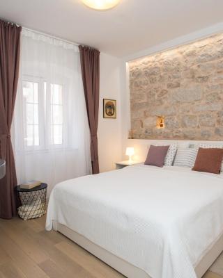 Liberty Town Center Room