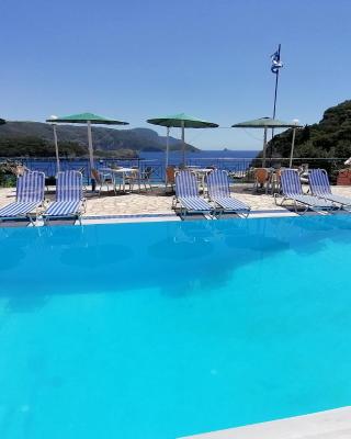 George Michalas (Vivaria Apartments)