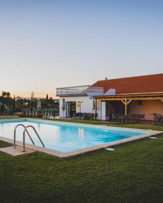 Vila Fuzeta with Pool & Garden