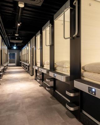 Capsule Hotel Cube Hiroshima