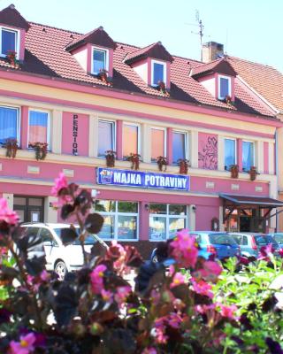 Pension Bernartice
