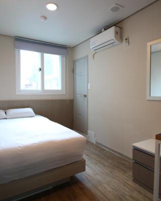 Dongdaemun Hwashin Hostel