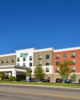 Holiday Inn Express & Suites Pueblo, an IHG Hotel