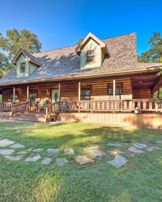 Broken Bow Retreat on 2 Acres with Hot Tub and Deck!