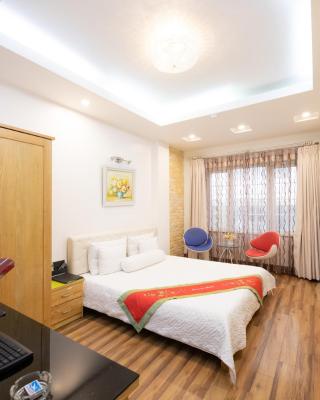 Sunny Hotel