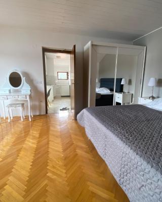 Apartements and rooms next to the Sea - Belveder Rab Sea and Sunset wiew