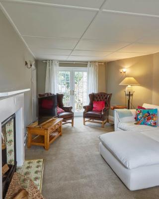 Host & Stay - Arncliffe View