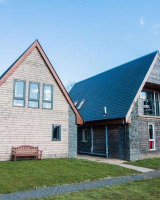 Balmaha Lodges and Apartments