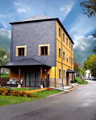 CASA ALTOBIERZO, 9 Habitaciones y 9 BAÑOS
