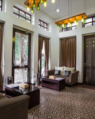 Jambuluwuk Residence Menteng