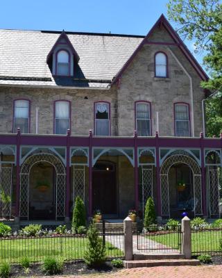 Gifford-Risley House Bed and Breakfast