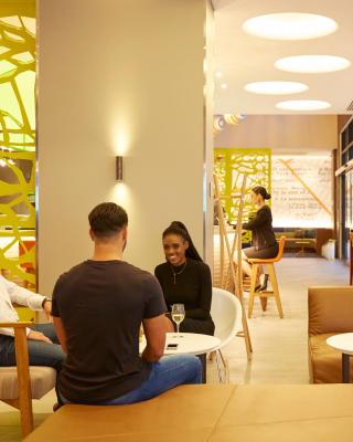 Holiday Inn Express Sydney Macquarie Park by IHG