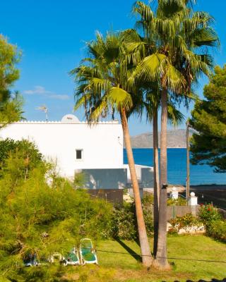Villa Tita de Manresa, con jardines y vista mar