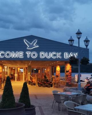 Duck Bay Hotel & Restaurant