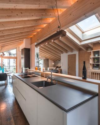 Joe's Place - luxury lifestyle apartment