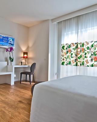 Hotel Caravel