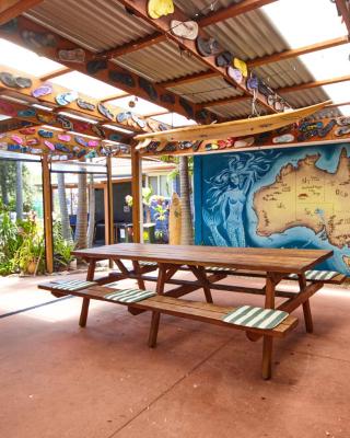 Ozzie Pozzie Backpackers - Port Macquarie YHA