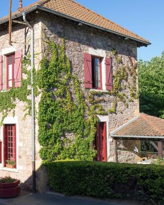 Hôtel Restaurant Le Moulin de Saint Verand