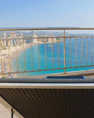 Mesana 102 / Penthouse