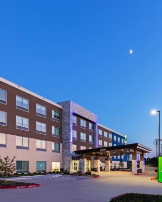 Holiday Inn Express & Suites Purcell by IHG