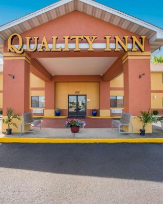 Quality Inn O'Fallon I-64