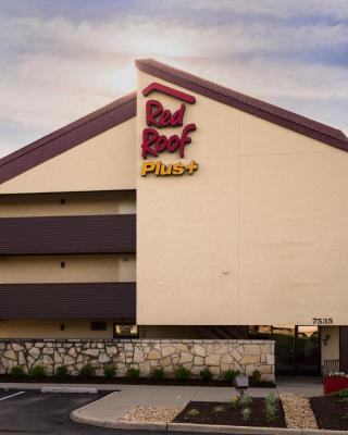 Red Roof Inn PLUS+ Chicago - Willowbrook