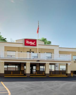 Red Roof Inn & Suites Newburgh - Stewart Airport