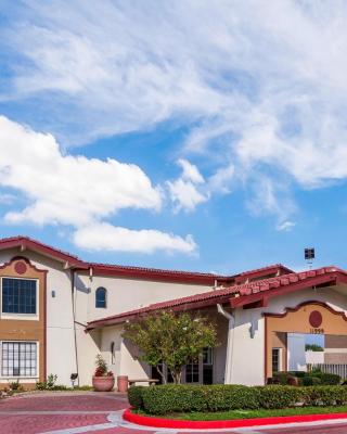 Red Roof Inn Houston East I-10